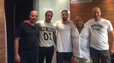דובב גבאי בבני יהודה (האתר הרשמי של בני יהודה) דובב גבאי בבני יהודה (האתר הרשמי של בני יהודה)