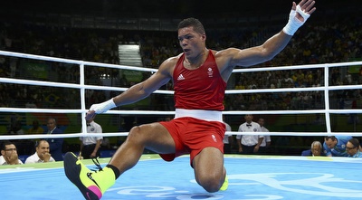 ג´ו ג´ויס חוגג (רויטרס) ג´ו ג´ויס חוגג (רויטרס)