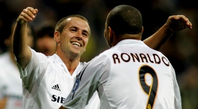 חוגג בטירוף עם מייקל אואן (רויטרס)