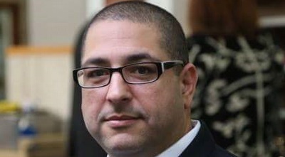 עו&qout;ד עדי כרמלי המייצג את ניב מנור