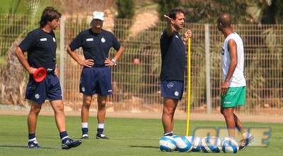 רוני לוי זורק את קייסי מכבי חיפה