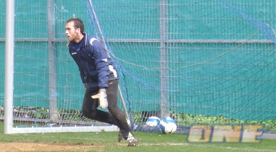 דני עמוס. דחיפות עם קוז'וק (עדי חנוך) דני עמוס. דחיפות עם קוז'וק (עדי חנוך)