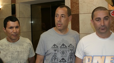 בן זקן, מגן וטביב (תומר גבאי) בן זקן, מגן וטביב (תומר גבאי)