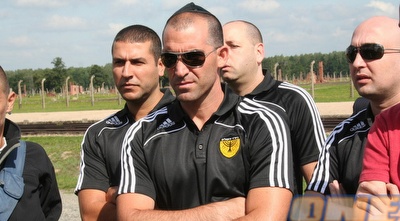 איציק קורנפיין. רז: איציק קורנפיין. רז: