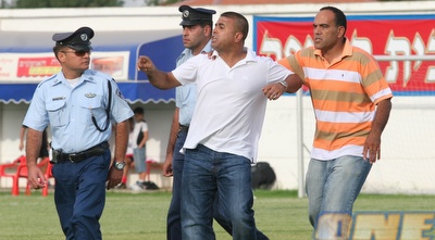 אבו סובחי. יחפש מאמן חדש (עדי בן ברון) אבו סובחי. יחפש מאמן חדש (עדי בן ברון)