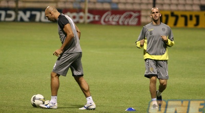 רביד גזל ולואיס מרין באימון מכבי נתניה (תומר גבאי)