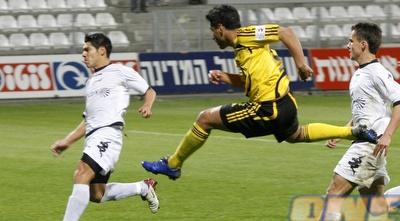 ברק יצחקי. כבש את שער הניצחון (אמיר לוי) ברק יצחקי. כבש את שער הניצחון (אמיר לוי)