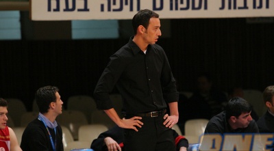 עודד קטש. פגע בול (עמית מצפה)