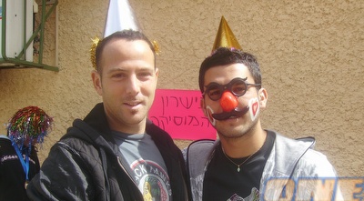 צרפתי וסרור (ONE)
