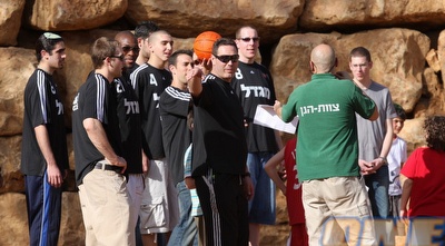 גודס וחניכיו. ניצחון היסטורי (גיא בן זיו)