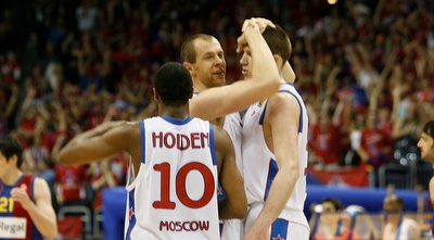 שחקני צסק&qout;א חוגגים (GettyImages)