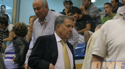 שמעון מזרחי. &qout; (יעל מרגלית) שמעון מזרחי. &qout; (יעל מרגלית)