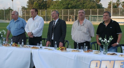 ראש העיר דוד עמר במהלך הטקס (עמית מצפה) ראש העיר דוד עמר במהלך הטקס (עמית מצפה)