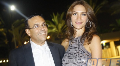 רוני מאנה ו ג&acute;ני צ&acute;רוואני. אירוע מרהיב (מיכה בננו)