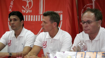 טלסניקוב ועזורי (קובי אליהו) טלסניקוב ועזורי (קובי אליהו)