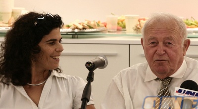 ורשביאק וארד. &qout;צריך לחלום ולהאמין בחלום&qout; (קובי אליהו)