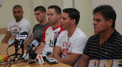 מסיבת עיתונאים הפועל חיפה (עמית מצפה) מסיבת עיתונאים הפועל חיפה (עמית מצפה)