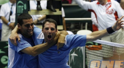 יוני ארליך ואנדי רם בעננים לאחר המותחן מול הרוסים (אמיר לוי) יוני ארליך ואנדי רם בעננים לאחר המותחן מול הרוסים (אמיר לוי)