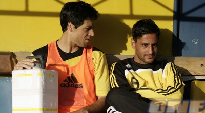 ברק יצחקי הפצוע ועידן טל. החלוץ שישמ כשופט רביעי וחילק ציונים (יעל מרגלית) ברק יצחקי הפצוע ועידן טל. החלוץ שישמ כשופט רביעי וחילק ציונים (יעל מרגלית)