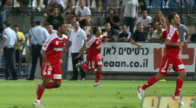 טל חן וחברים חוגגים שער נוסף (קובי אליהו) טל חן וחברים חוגגים שער נוסף (קובי אליהו)