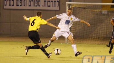 רביד גזל מול עידן ורד הערב בראשון לציון  (תומר גבאי)