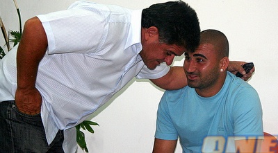 ערן לוי (רועי גלדסטון) ערן לוי (רועי גלדסטון)