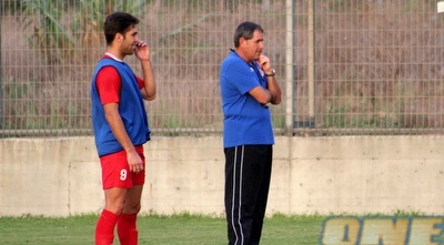 גוטמן ושכטר באימון. החלוץ יפתח בהרכב (רועי גלדסטון) גוטמן ושכטר באימון. החלוץ יפתח בהרכב (רועי גלדסטון)