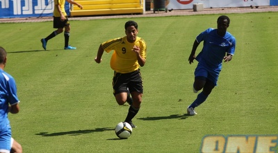 ברק יצחקי. מלבד המספרת המדהימה, היה מעורב בכל השערים והצטיין (גיא בן זיו) ברק יצחקי. מלבד המספרת המדהימה, היה מעורב בכל השערים והצטיין (גיא בן זיו)