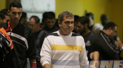 אלי כהן. הקבוצה שלו כן בליגה של הפועל ת&qout;א. פשוט לא ברמה (דרור עינב) אלי כהן. הקבוצה שלו כן בליגה של הפועל ת&qout;א. פשוט לא ברמה (דרור עינב)