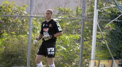 רן קדוש מוציא את בני יהודה להתקפה (אור שפונדר) רן קדוש מוציא את בני יהודה להתקפה (אור שפונדר)