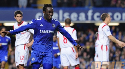 מייקל אסיין חוגג את אחד משני השערים שלו (רויטרס) מייקל אסיין חוגג את אחד משני השערים שלו (רויטרס)