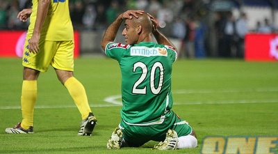 קטן לא מאמין איך שטראובר לקח לו את ההזדמנות (דרור עינב) קטן לא מאמין איך שטראובר לקח לו את ההזדמנות (דרור עינב)