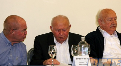צבי ורשביאק, יו&qout;ר הנהלת מכבי ישראל (רועי גלדסטון)