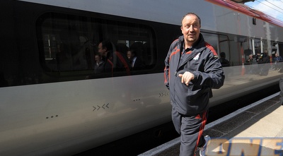 בניטס ברכבת (רויטרס) בניטס ברכבת (רויטרס)