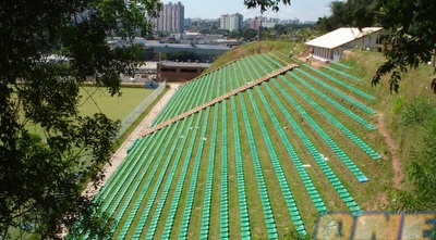 היציעים הירוקים באצטדיון אקו בברזיל