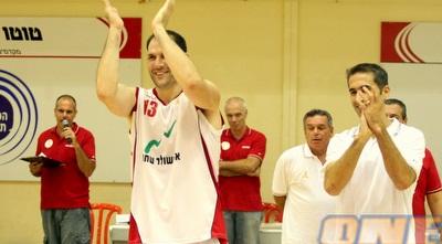 קוז´יקרו (משה חרמון)