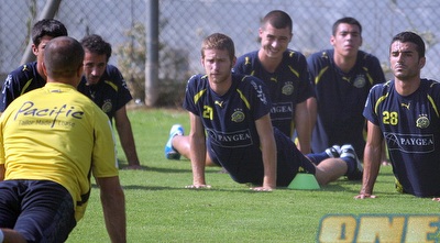 כחלון, ייני, מדוניאנין, ריף פרץ וסבן באימון לקראת ק&qout;ש (ליאור טימור) כחלון, ייני, מדוניאנין, ריף פרץ וסבן באימון לקראת ק&qout;ש (ליאור טימור)