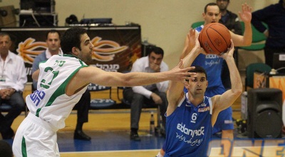 דרור חג´ג´ מול אלישי כדיר (עמית מצפה) דרור חג´ג´ מול אלישי כדיר (עמית מצפה)