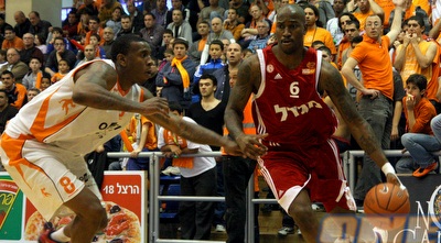 ג´וואד וויליאמס וריימר מורגן (יניב גונן) ג´וואד וויליאמס וריימר מורגן (יניב גונן)