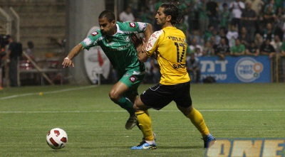 דג´אני מכשיל את משומר (עמית מצפה) דג´אני מכשיל את משומר (עמית מצפה)