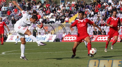 אזארוב כובש (עמית מצפה) אזארוב כובש (עמית מצפה)