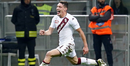 אנדראה בלוטי חוגג (רויטרס)