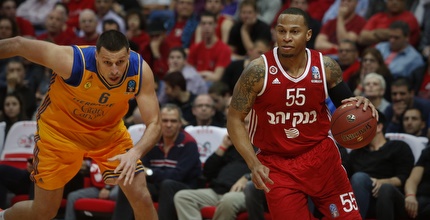 קרטיס ג'רלס. בינסה לעצור את מקאלב (אורן בן חקון)
