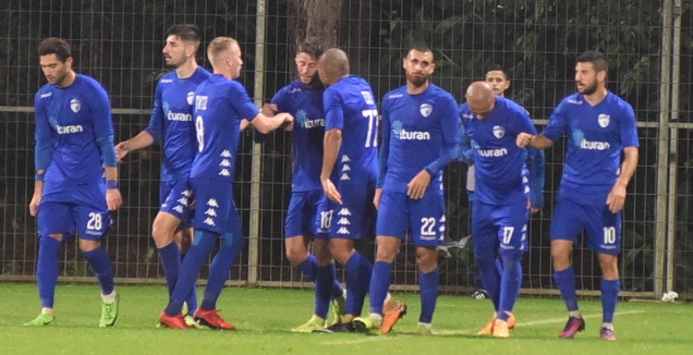 שחקני קרית שמונה חוגגים (ניסן עייש)