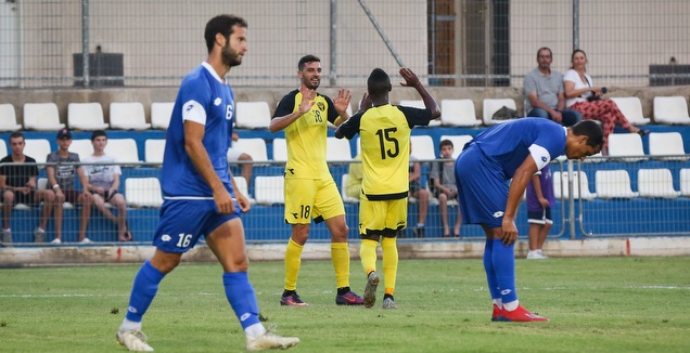 שלומי אזולאי וגדי קינדה חוגגים (איציק בלניצקי)