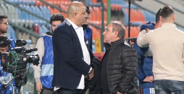 משה דמאיו ועמוס לוזון (דן יידוב)