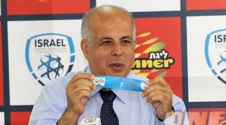 לוזון מוציא את הפתק (שי לוי)