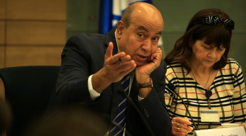 H"As Zohir Bahlul (Oren Ben Hakon)