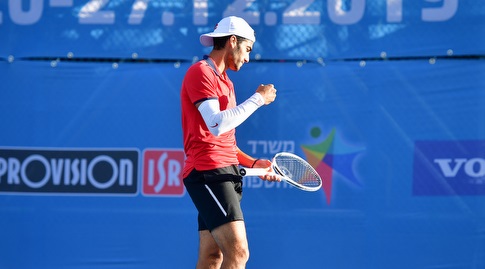 Daniel Zuckerman (Hagai Michaeli)