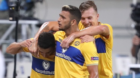 Kartsev, Almog and Dan Bitton Celebrate (Radad Jabara)